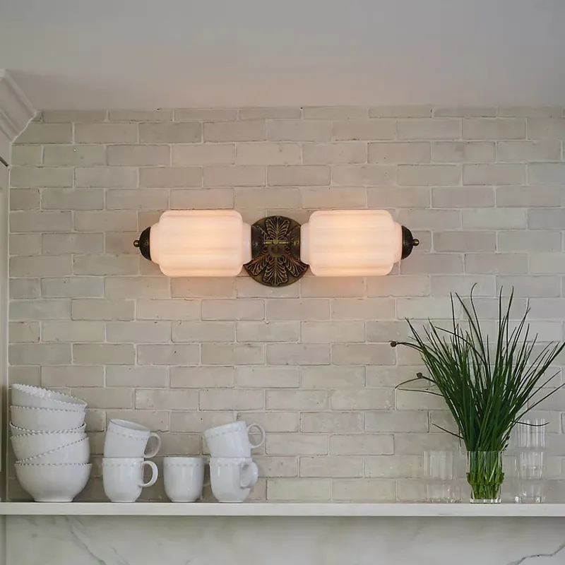 Eirlysia Vintage Eloise Milk Glass Wall Light