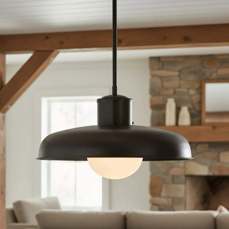 Suspension en verre laitier d'extérieur style ferme Zinnia