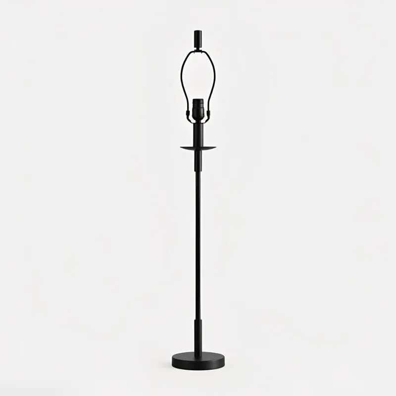 Socle de lampe de table en acier Tyne style milieu du siècle moderne