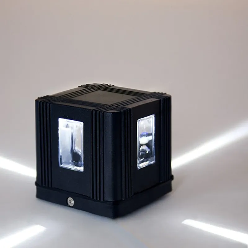 LED nástenné svietidlo IP65 Cross 4W 300Lm 40 000H Madelyn