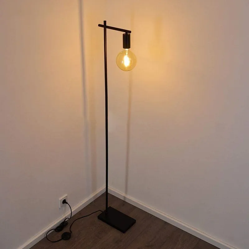 Lampe de Salon sur Pied Industrielle - Minimaliste