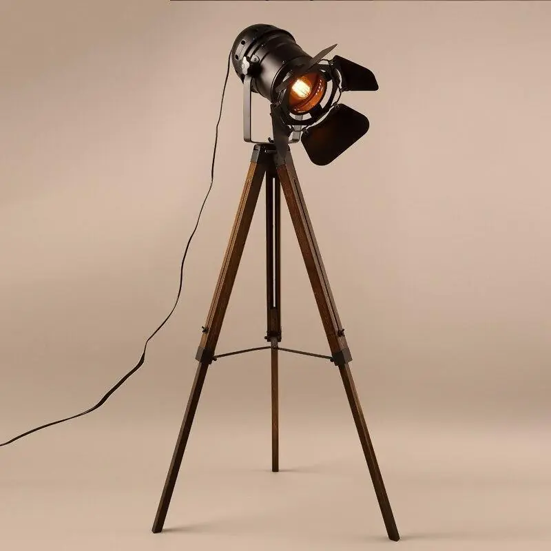 Lampadaire Trepied Industriel Spot