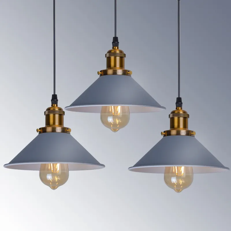 Suspension Industrielle Grise