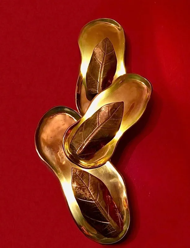 CABESA Sculptural Solid Brass Casting Wall Sconce