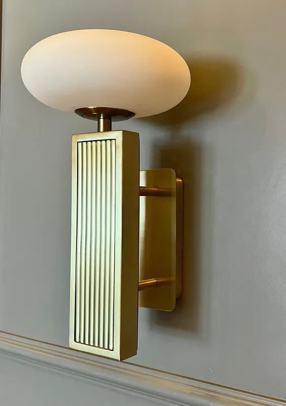 CAPRI Wall Sconce