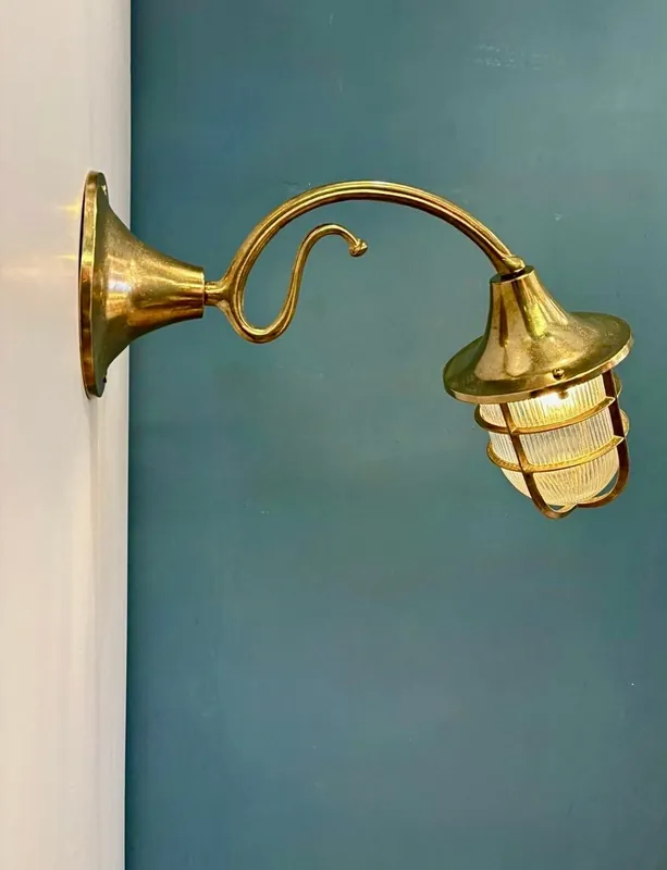 RYBNO Brass Nautical Wall Sconce