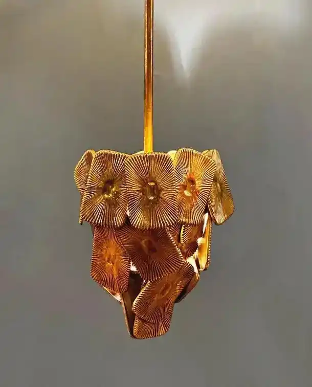 Pendentif Fulga - Pendentif en laiton martelé