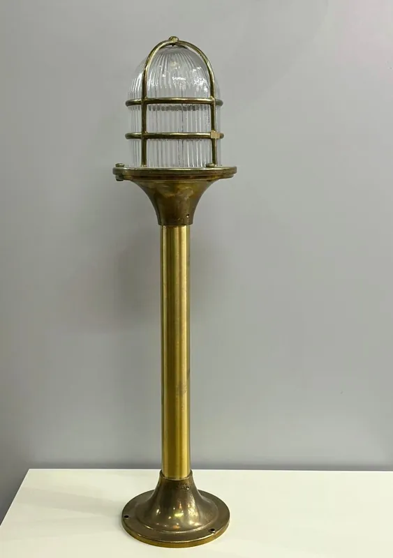 Lampe de quai nautique DELSOL