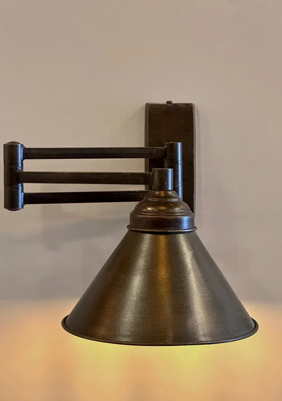 LOPUD Wandlampe mit beweglichem Arm