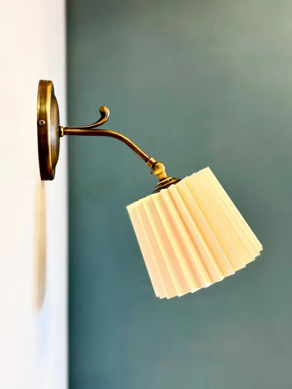 CORUCHE Messing traditionelle Wandleuchte - Lichtarmatur, Wandbeleuchtung, Wandlicht, klassische Beleuchtung, viktorianische Beleuchtung, Keramikwandleuchte