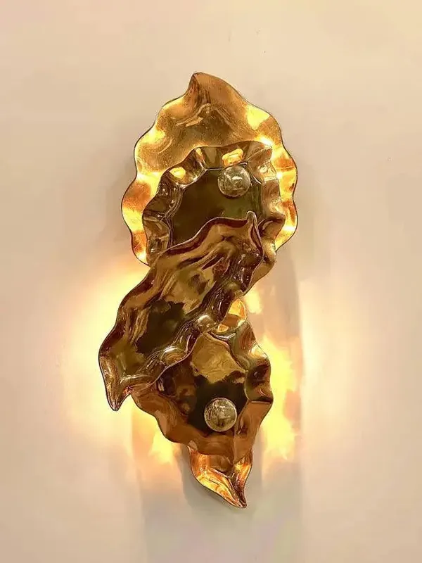 Applique in Ottone Capua, Illuminazione Artistica, Illuminazione Scultorea