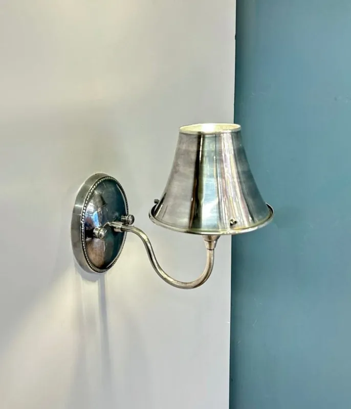 TESSON Messing Wandlamp