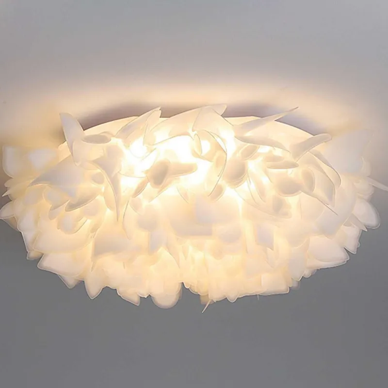 Moderne kronbladsformet loftlampe til soveværelse
