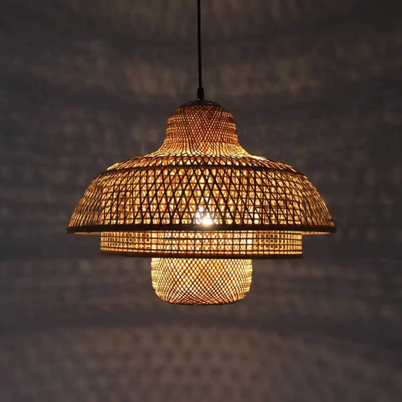 Moderne flerlags pendel i rattan