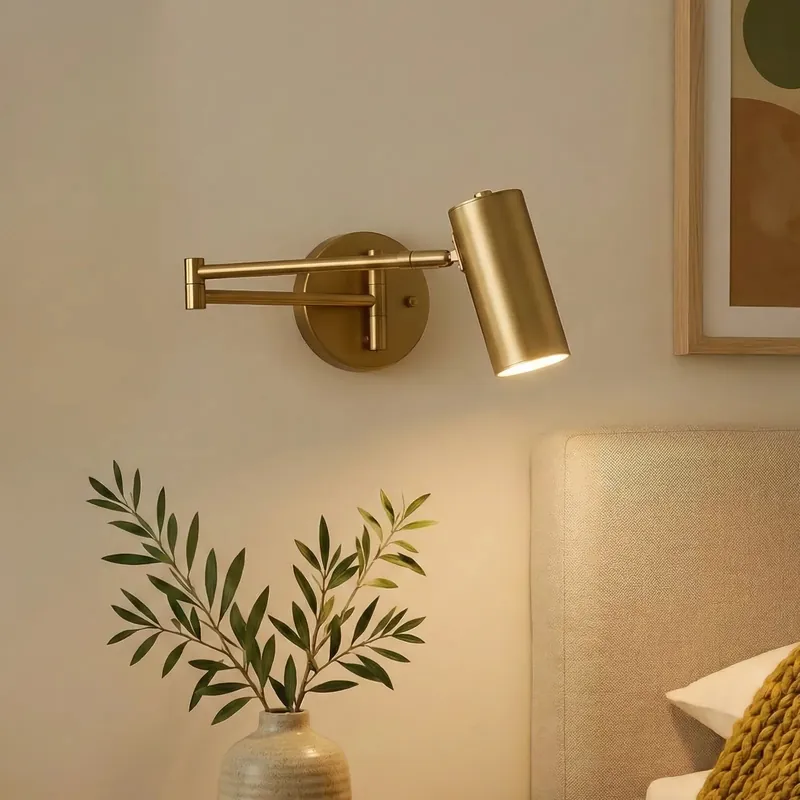 Modern Streamline Adjustable Wall Light