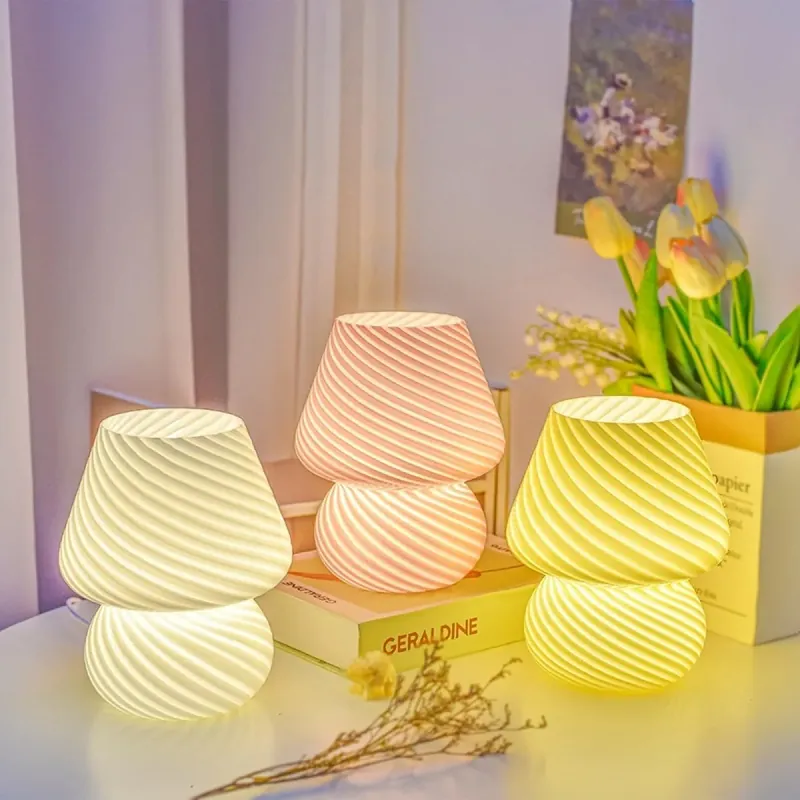 Retro Creative Glass Mushroom Table Lamp