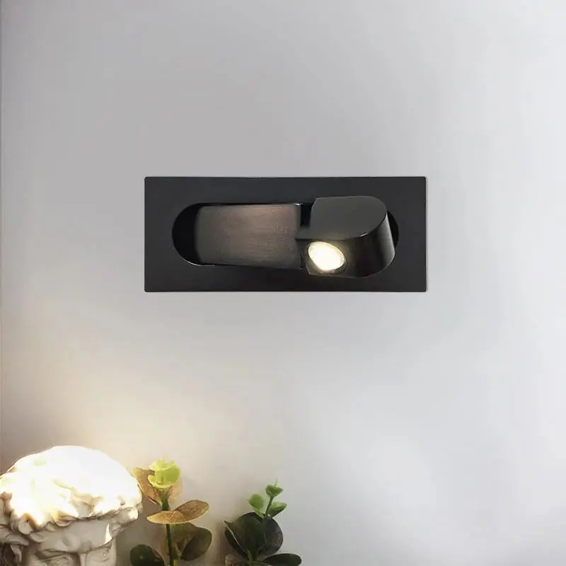 Stylish Swivel Aluminum Wall Lamp
