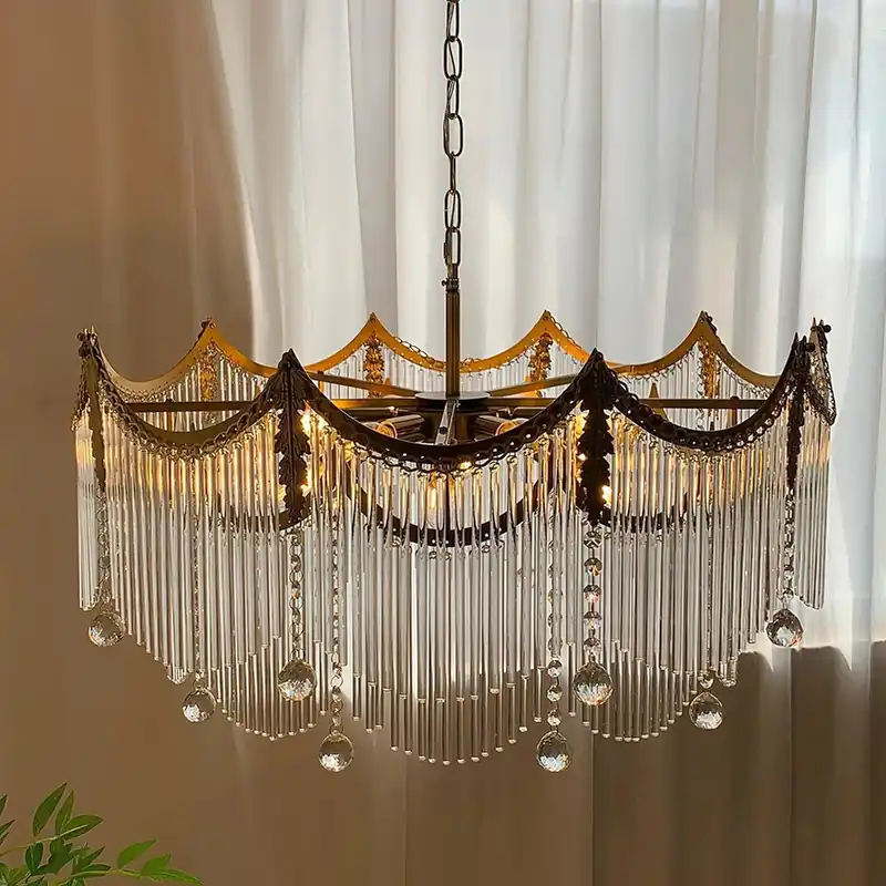 Lustre moderne à éléments en cristal ronds