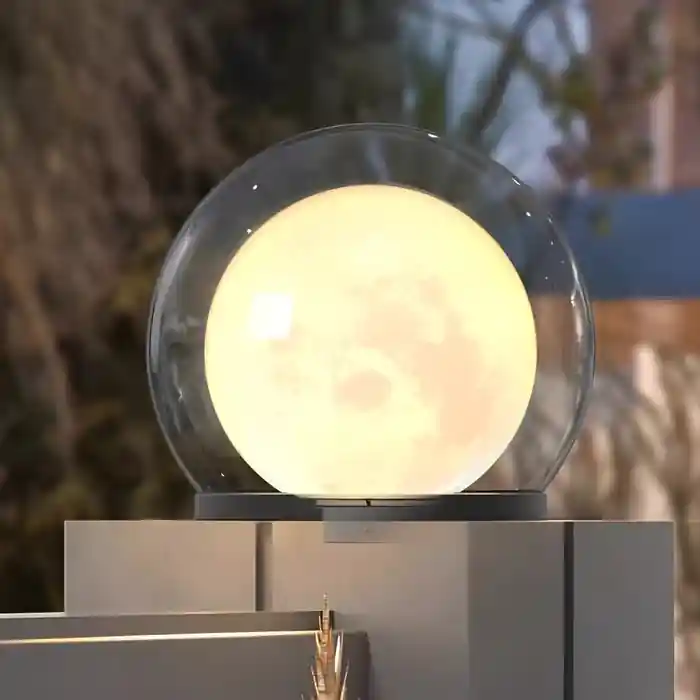 Moderne Außensäulenlampe
