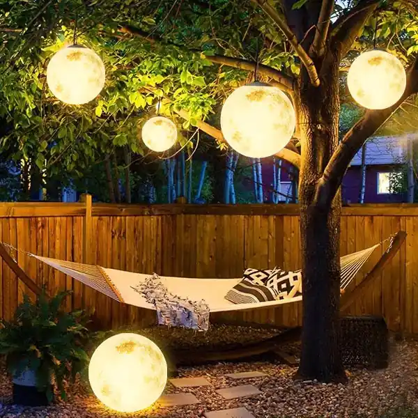 Lunar Garden utomhus taklampa
