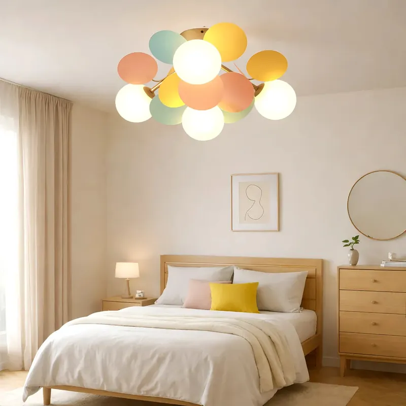 Stilren Bubble-Pastell akryl taklampa