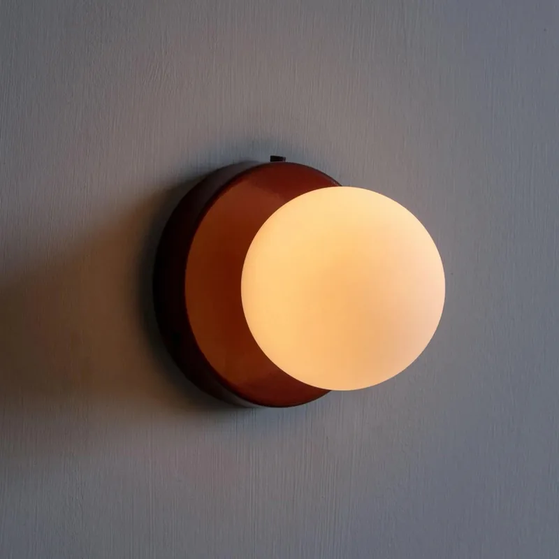 Minimalistisk sfärisk glasvägglampa