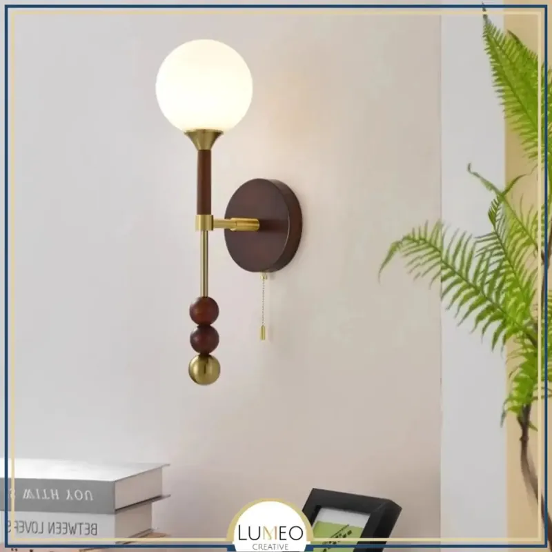 Applique murale vintage, globe en verre & bois | Luminaire au charme rétro chic