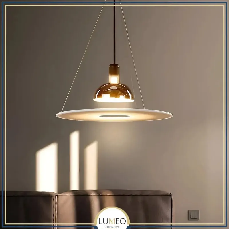 Suspension sculpturale circulaire | Design suspendu & éclairage indirect
