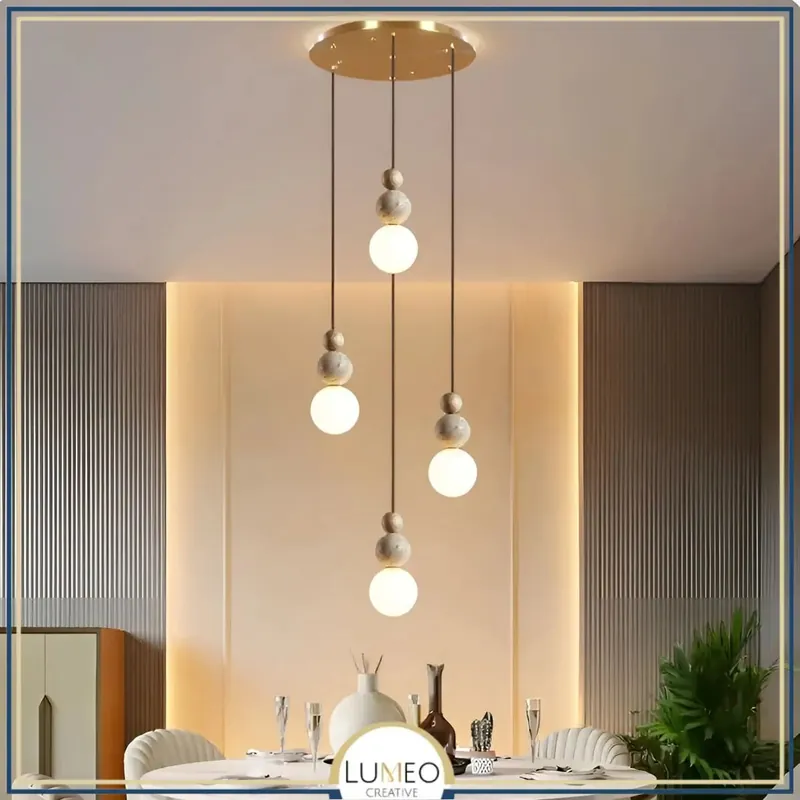 Suspension chic en verre opalin, pierre naturelle et bois | PERLINE